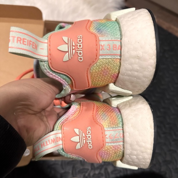 Bright tie dye Adidas NMD R1 W size 8 in box. - Picture 4 of 7